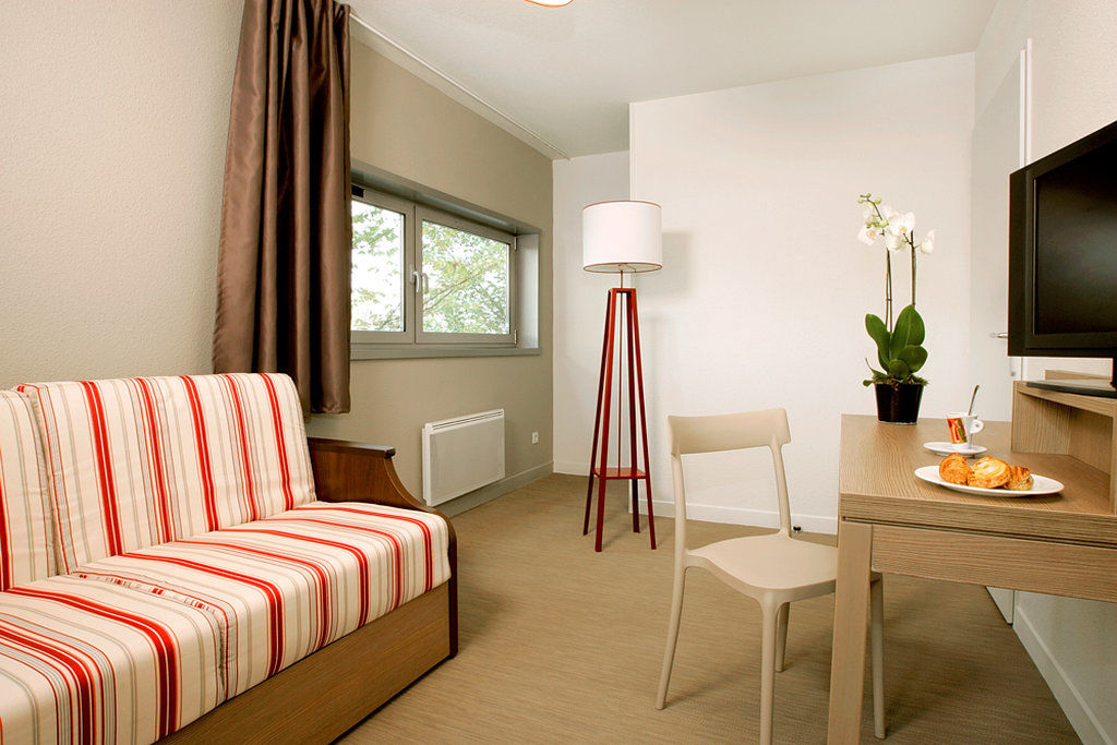 Zenitude Hotel-Residences Narbonne Centre Luaran gambar